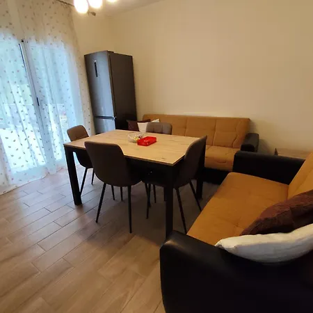 Casa Milona Castelveccana